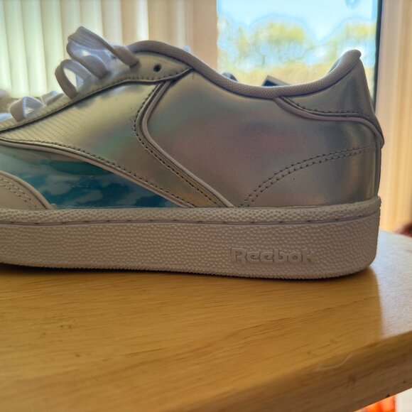 Reebok Wonder Woman 1984 Limited Edition Tennis Shoes Unisex Size 7 NEW NO BOX - Picture 4 of 16